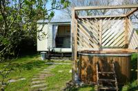 Hillcrest Hut - B&B