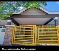 TheREHAT Homestay Kijal Terengganu - B&B Kijal