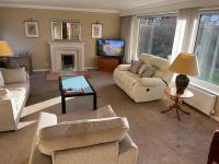 B&B Lytham St Annes - 'Sounion' - Fabulous, spacious modern house with large private garden in Leafy Lytham - Bed and Breakfast Lytham St Annes