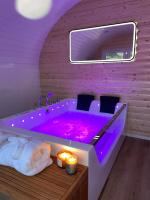 B&B Fort William - Apex Studio Pod & Jacuzzi Bath - Bed and Breakfast Fort William