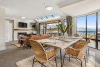 Central Luxury at 408 The Beacon Two Bed - B&B Distretto di Queenstown