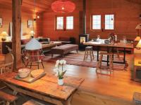 B&B Gryon - Chalet Chalet La Grange by Interhome - Bed and Breakfast Gryon