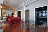 Luxury Galleria Apt - Milan Duomo - B&B Milan