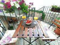 Stone House Hedonia - Bed and Breakfast Blato