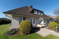 Haus Eva Wohnung 1 - Ferienwohnung Wyk auf Föhr