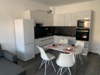 Soukromý byt 2+kk s balkónem a parkováním - B&B Znojmo