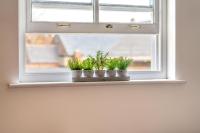 2BR Spacious Apartment Stansted Airport & Bishops Stortford Town - Chambres d’hôtes Bishops Stortford