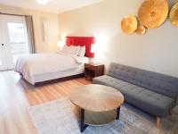 Shoreline Cottages - B&B