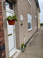 Railway Cottage Retreat - B&B Blyth