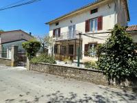 Cilka`s house, authentic homestay near Lipica - Ferienwohnung Sežana