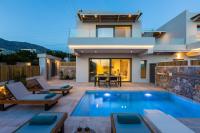 Villa Daphne-Naiades/ 2 bedrooms,luxury,beachfront - B&B Plakias