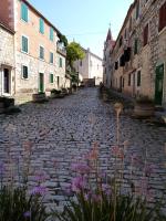 "Ivanera" Postira otok Brač - B&B Postira