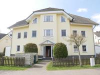 B&B Kölpinsee - Bernsteinhaus Wohnung 3 mit 2 Balkonen & Kamin - Bed and Breakfast Kölpinsee