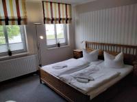 B&B Waren - Hotel am Weinbergschloss - Bed and Breakfast Waren