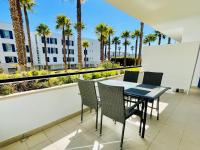 Angies Marina Apartment, includes 2 Free Passes for the Marina Pool - B&B