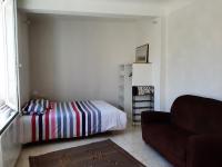 studio dans joli village du Haut Luberon - Bed and Breakfast Saint-Saturnin-lès-Apt