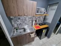 ACOGEDOR APT/STUDIO EN LA CIUDAD DE SANTA TECLA - B&B Santa Tecla