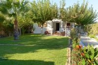 Flora's Garden House - close to Schinias beach - Ferienwohnung Schiniás