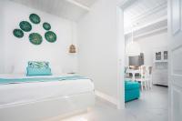 Emerald 3 Bedroom Sunset & Sea View Villa with Private Pool & Hot Tub