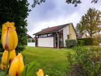 B&B Heinkenszand - Detached bungalow in Zeeland on the Stelleplas - Bed and Breakfast Heinkenszand