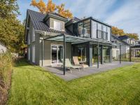 Luxus Ferienhaus für 8 Personen am See inkl. Boot - Chambres d'hôtes Krakow am See