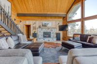 Four bedroom holiday home