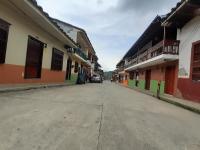 Hostal La Comedia - B&B Jardin