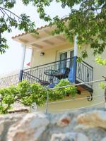 Fox Tale Guest House - Bed and Breakfast Fternón