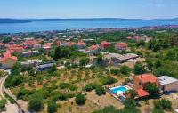 Holiday home Magic view with private heated pool - B&B Kutleše