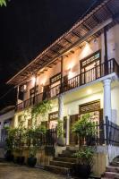 The Entrance Galle Fort - B&B