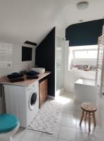 Gîte La p'tite terrasse Chinon centre Parking gratuit - B&B Chinon