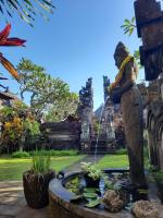 Sahadewa House - Bed and Breakfast Ubud