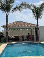 Habitación con baño privado frente a la piscina, máximo 2 Personas, no es la casa completa - Chambres d'hôtes San Vicent del Raspeig