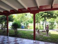 Camera Matrimoniale con Vista Giardino