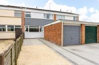 Inspiration by Olauda SA - 3 Bed House with Free Parking - B&B Swindon