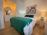 Standaard Tweepersoonskamer met Gedeelde Badkamer