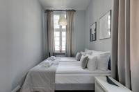 Deluxe Two-Bedroom Apartment