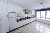 Casa Clara, en el centro del pueblo, con vistas al mar - B&B Corcubión