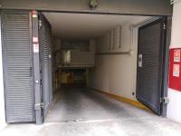 Convenient Family apt with Private Parking - Bed and Breakfast