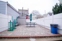 Elegant 2 Bedroom Suite w Modern Amenities - B&B Brooklyn