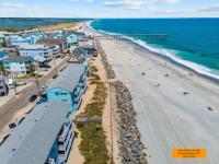 B&B Carolina Beach - Ocean Breeze - Stunning Views - Oceanfront - 3rd floor - You deserve a beach vacation! condo - Bed and Breakfast Carolina Beach