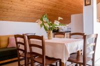 Apartment mit Terrasse