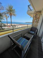 Fully equipped beachfront studio in the heart of the city center bd Leclerc - B&B Antibes