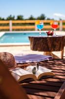 Holliday Home "Maslinada" - B&B Milna