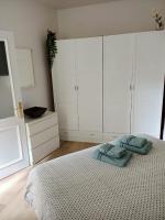 YourCanterasBeachApartment - B&B