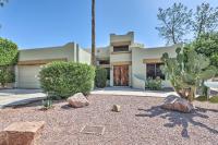 6 Mi to Dtwn Mesa! Pueblo Retreat w/ Patio - Bed and Breakfast Mesa