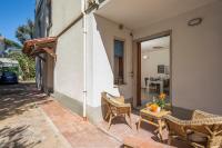 A due passi dal mare, parcheggio e giardino - B&B San Vincenzo