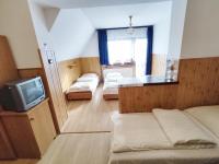 Chambre Quadruple avec Salle de Bains Privative