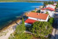 Apartments Dom Giricic - Chambres d’hôtes Kruševo