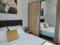 Πλατανακι 1 Family Friendly - B&B Andros